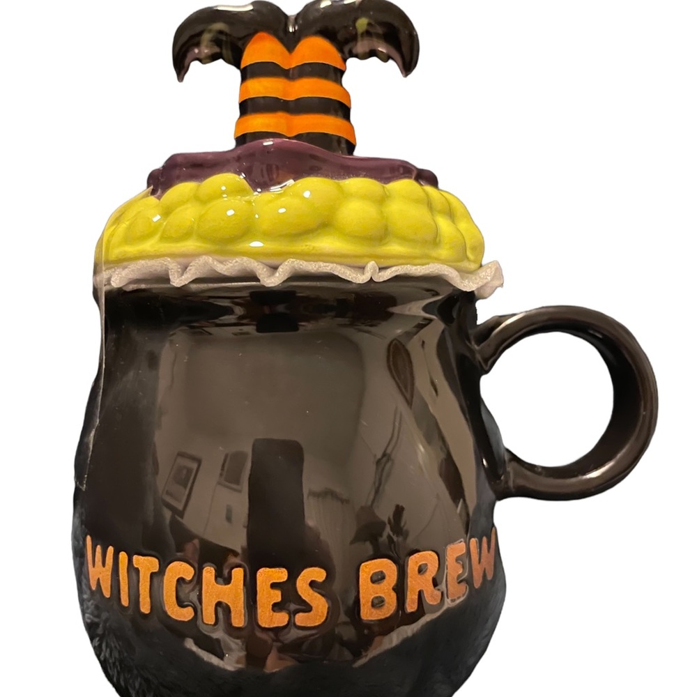 MUG witches brew Halloween with fitted lid new
